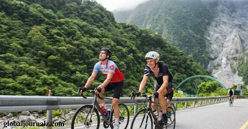 Circumnavigating Taiwan on two wheels